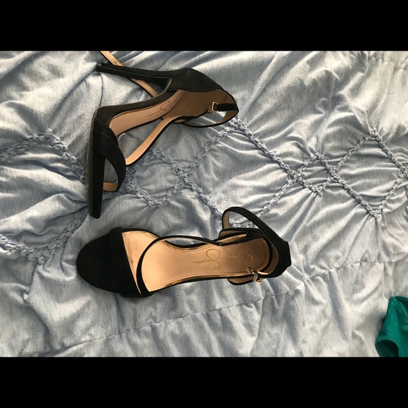 Jessica Simpson Heels - Picture 2 of 2